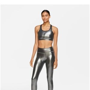 Nike One Icon Clash leggings and matching tank/bra